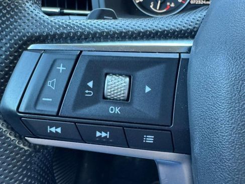 Used 2022 Mitsubishi Outlander ES image 19