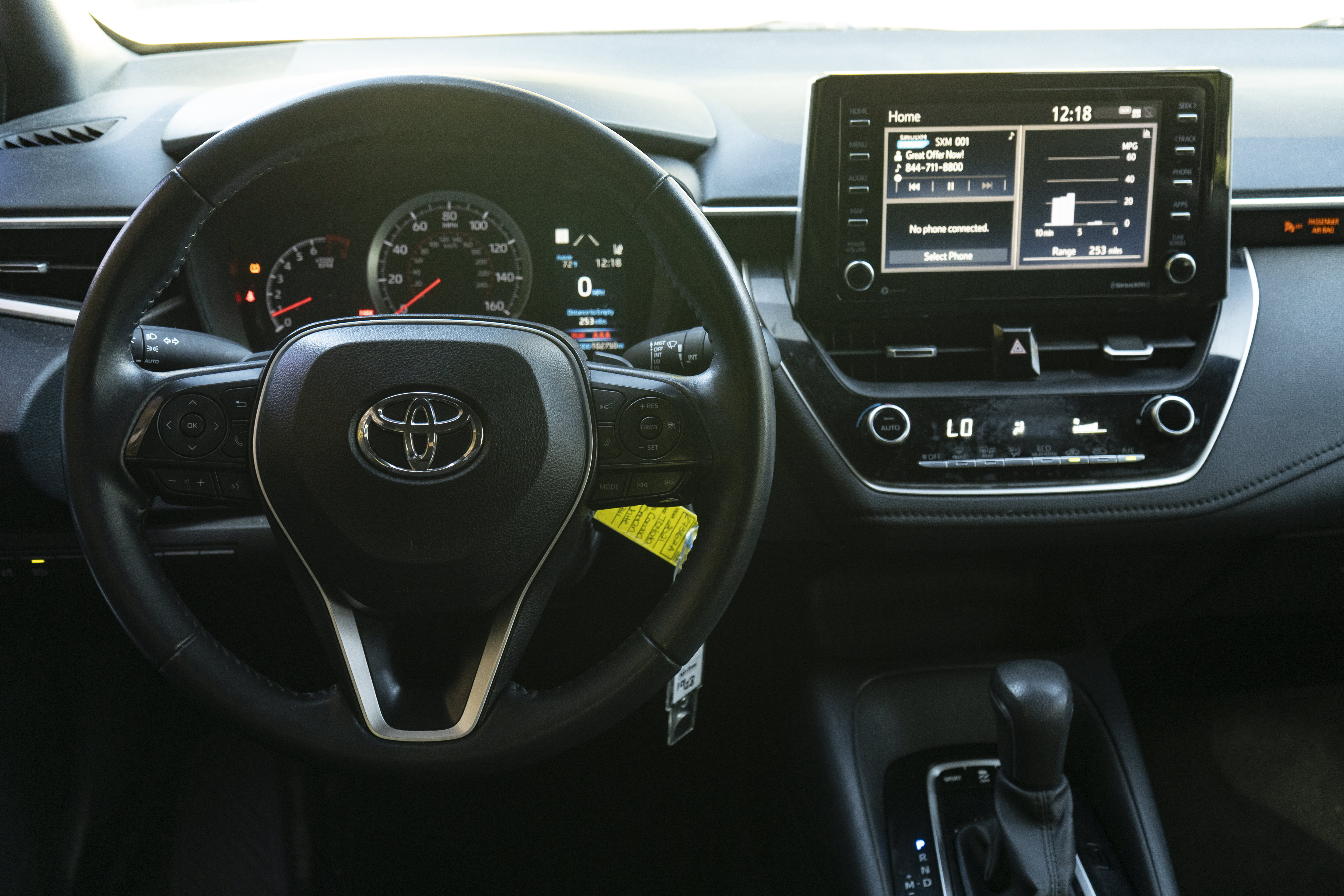 Used 2021 Toyota Corolla SE w/ Carpet Mat Package (TMS) FWD image 19