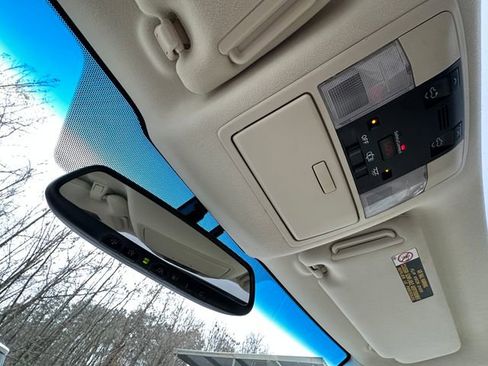 Used 2017 Lexus GX 460 460 image 34