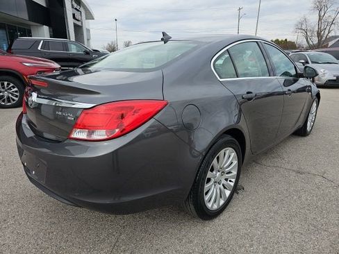 Used 2011 Buick Regal CXL image 8