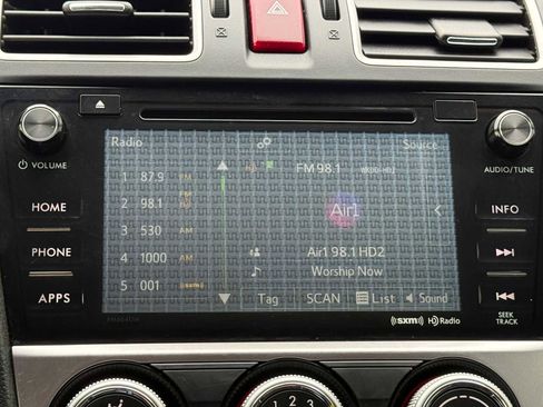 Used 2015 Subaru Crosstrek 2.0i Premium image 22