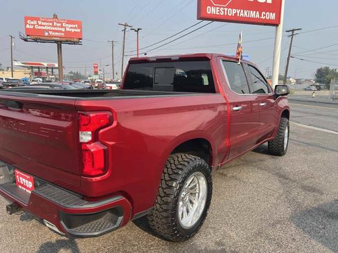 Used 2022 Chevrolet Silverado 1500 High Country w/ Safety Package II AWD/4WD image 4