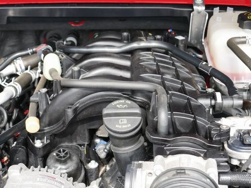 Used 2022 Jeep Gladiator Willys image 12