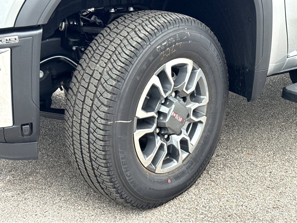New 2026 GMC Sierra 2500 SLT w/ SLT Premium Package AWD/4WD image 24