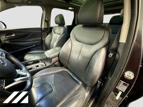 Used 2020 Hyundai Santa Fe Limited w/ Cargo Package image 23