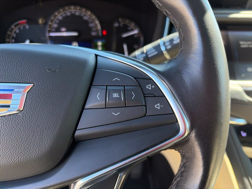 Used 2019 Cadillac XT5 Luxury AWD/4WD image 30