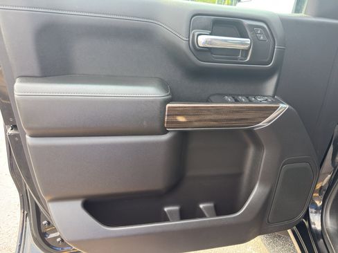 Certified 2021 Chevrolet Silverado 1500 LT Trail Boss w/ Bed Protection Package AWD/4WD image 14