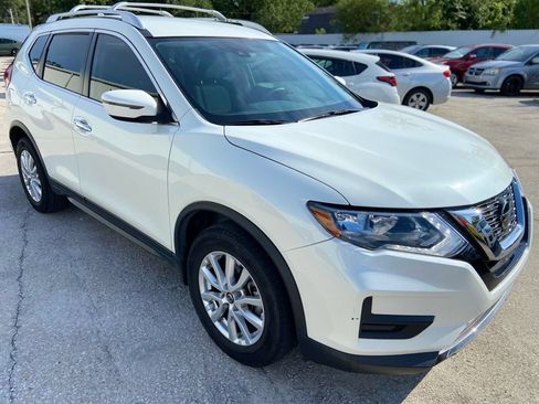 Used 2019 Nissan Rogue SV FWD image 7