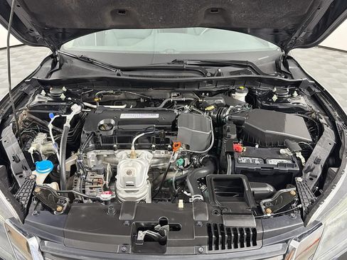 Used 2015 Honda Accord LX image 37