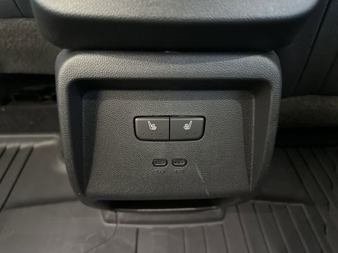 New 2025 Chevrolet Equinox EV RS image 14