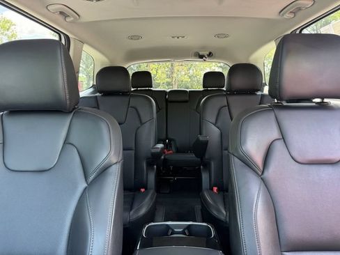 Certified 2024 Kia Telluride S w/ S Sunroof Package AWD/4WD image 26