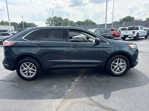 Used 2024 Ford Edge SEL w/ Convenience Package AWD/4WD image 6