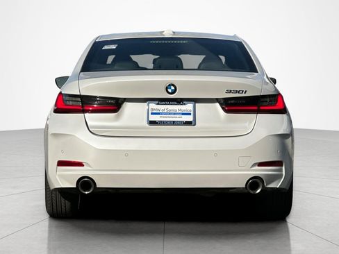 Used 2023 BMW 330i Sedan w/ Premium Package RWD image 4