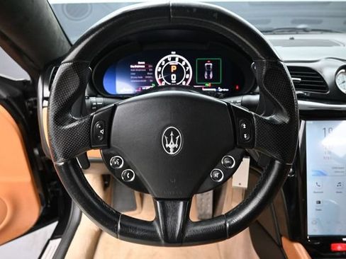 Used 2017 Maserati GranTurismo Sport RWD image 25