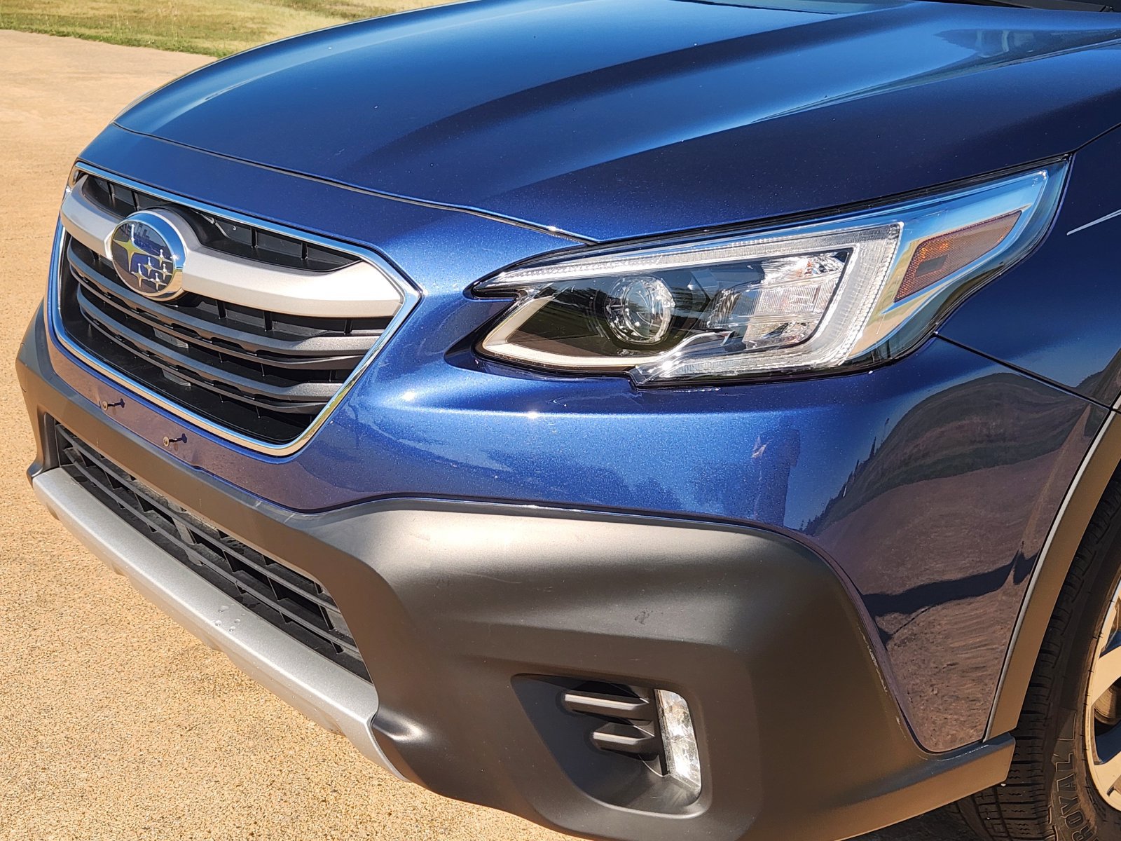 Used 2021 Subaru Outback Limited w/ Popular Package #2 AWD/4WD image 10