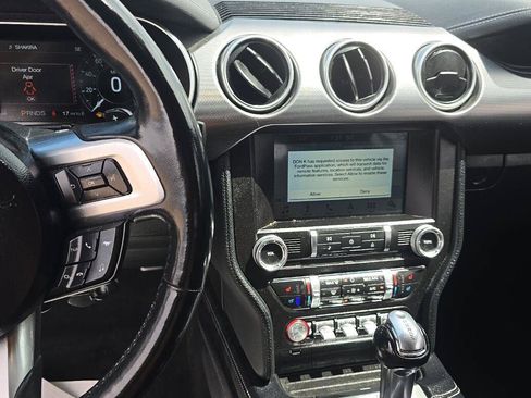 Used 2018 Ford Mustang GT Premium w/ Equipment Group 401A RWD image 5