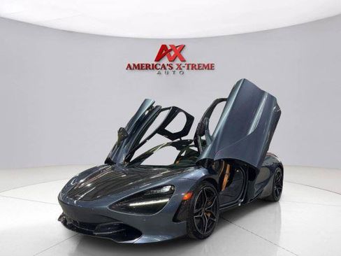 Used 2018 McLaren 720S RWD image 17