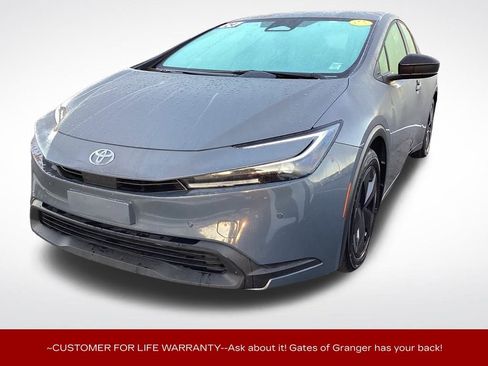 Used 2024 Toyota Prius LE image 6