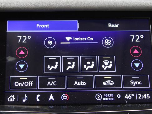 Certified 2024 Cadillac XT6 Premium Luxury w/ LPO, Floor Liner Package image 34