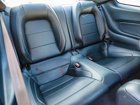 Used 2020 Ford Mustang Shelby GT500 w/ Technology Package image 14