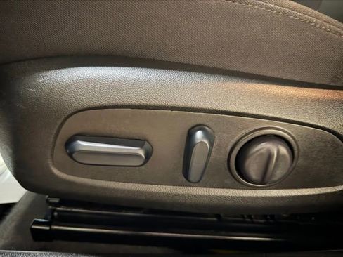 Used 2024 Chevrolet Malibu RS image 16