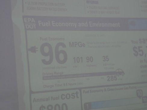 New 2024 Chevrolet Equinox EV LT image 36