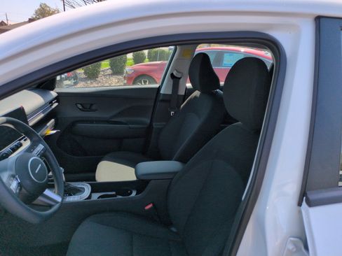 New 2026 Hyundai Kona SE FWD image 21