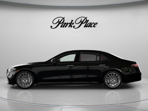 New 2026 Mercedes-Benz S 580 4MATIC Sedan image 9
