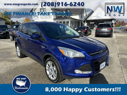 Used 2016 Ford Escape SE w/ SE Cold Weather Package