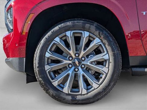 New 2026 Chevrolet Tahoe High Country image 18