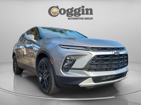 Used 2023 Chevrolet Blazer LT image 5
