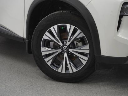 Used 2021 Nissan Rogue SV