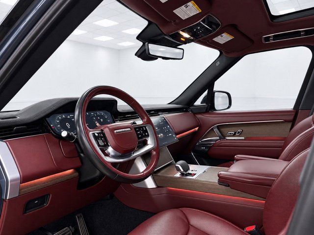 Used 2024 Land Rover Range Rover SE AWD/4WD image 23