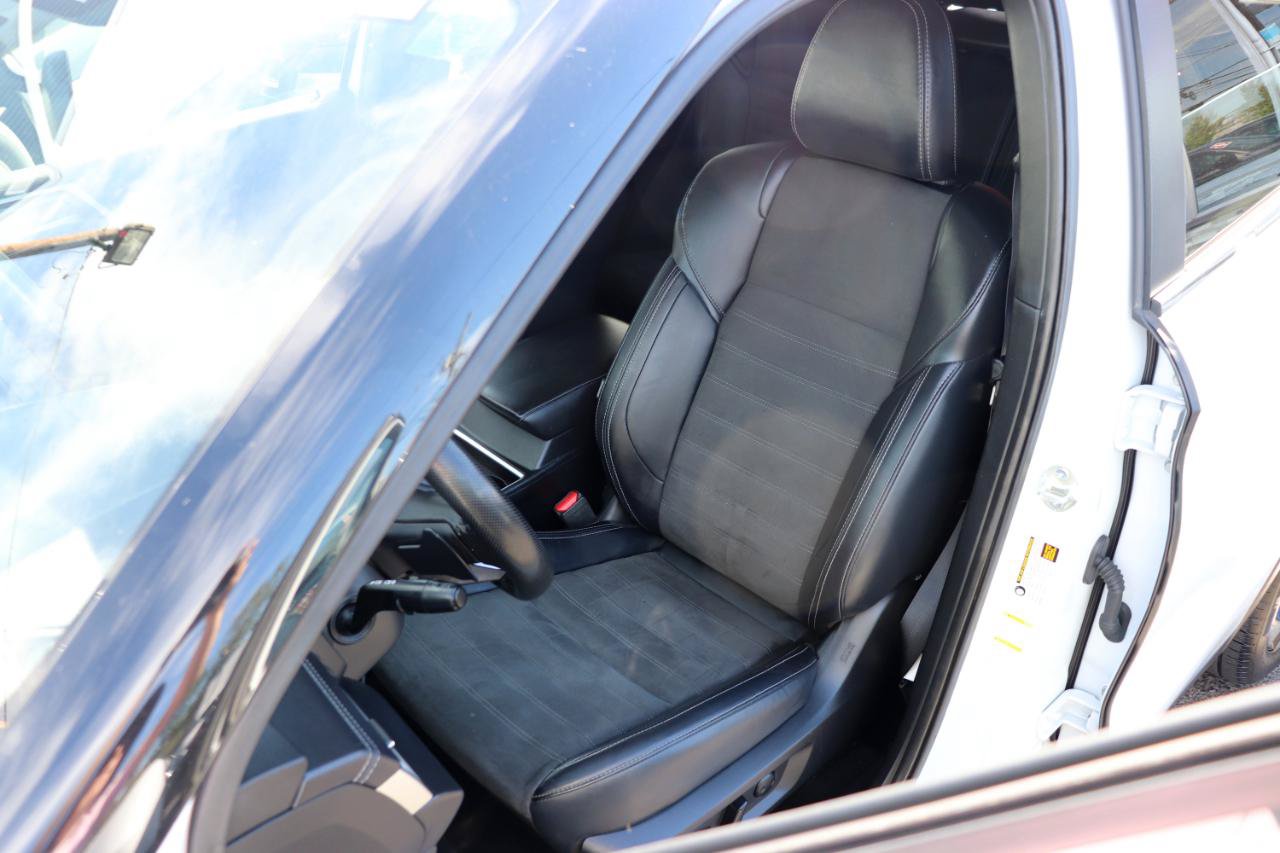 Used 2024 Mitsubishi Outlander FWD image 11