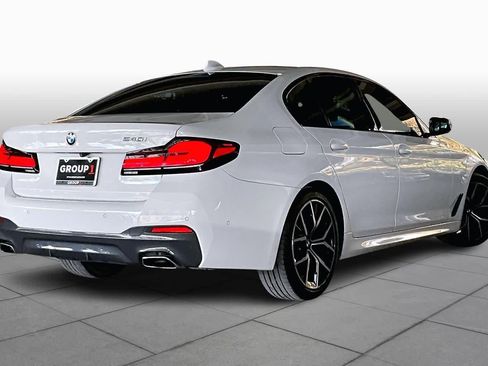 Used 2022 BMW 540i w/ Executive Package image 12