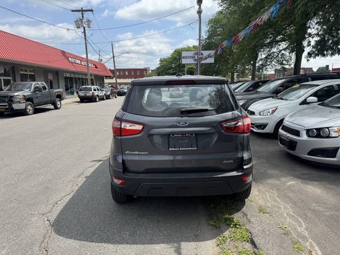 Used 2020 Ford EcoSport S AWD/4WD image 5