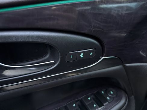 Used 2017 Buick Enclave Leather image 27