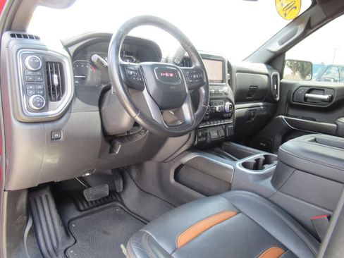 Used 2021 GMC Sierra 1500 AT4 w/ AT4 Preferred Package AWD/4WD image 18