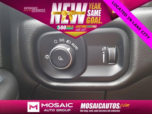 Used 2024 RAM 3500 Tradesman image 22