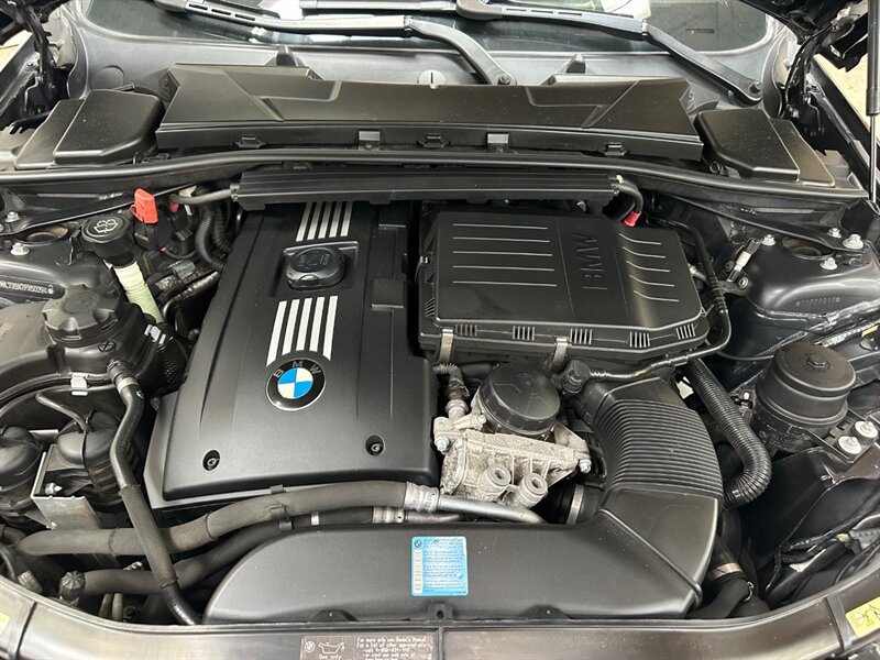 Used 2007 BMW 335i Convertible RWD image 25
