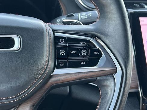 Used 2022 Jeep Grand Cherokee Summit RWD image 28