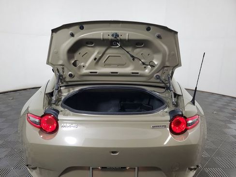 Used 2023 MAZDA MX-5 Miata Grand Touring w/ Weather Package image 9