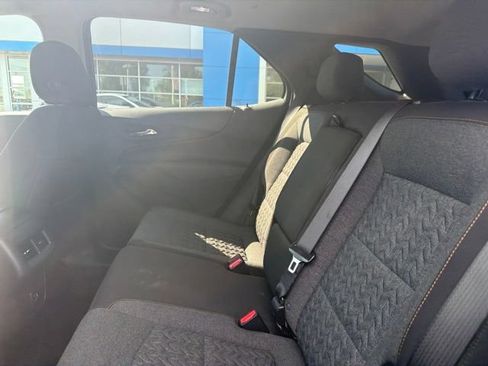 Used 2024 Chevrolet Equinox LT AWD/4WD image 12