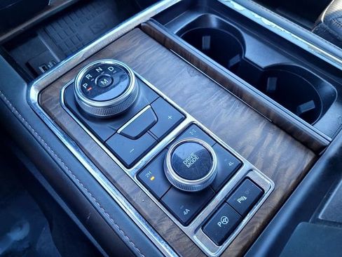 Used 2020 Ford Expedition Max Platinum AWD/4WD image 19