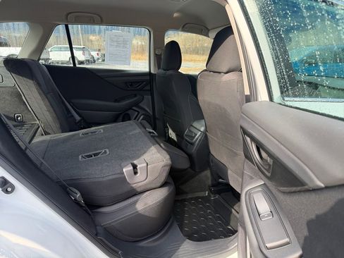 Certified 2024 Subaru Outback image 31