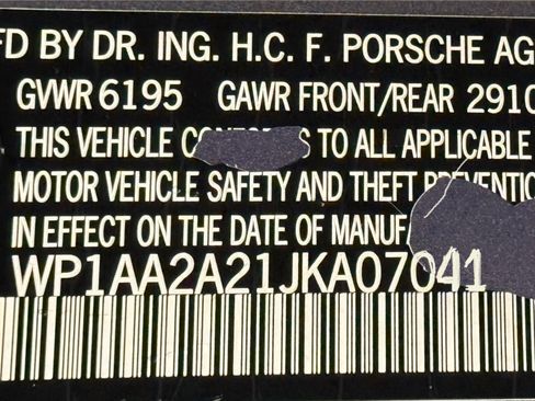 Used 2018 Porsche Cayenne Platinum Edition image 52