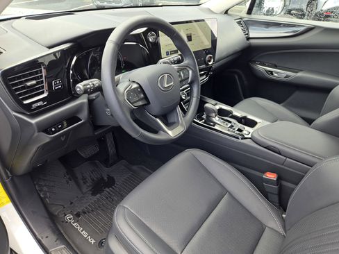 Used 2025 Lexus NX 350h AWD w/ Premium Package image 10