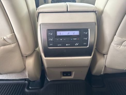 Used 2023 Lexus GX 460 Premium w/ Premium Package AWD/4WD image 43