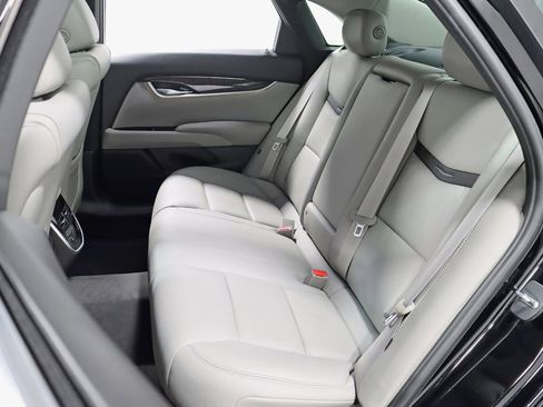 Used 2016 Cadillac XTS Luxury w/ Driver Awareness Package AWD/4WD image 29