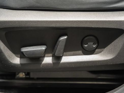 Used 2024 Mitsubishi Outlander SE FWD image 42